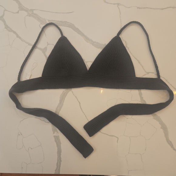 TSE Cashmere Crochet Knit Cropped Bralette Halter Top Gray Size Medium Large - Picture 9 of 11